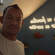 ALEJANDRO ZAPATA 36 Medellín