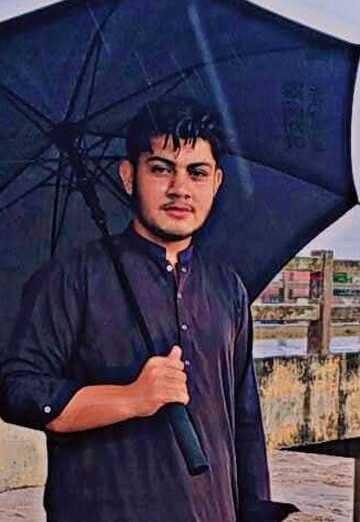 Azlan (@azlan11) — my photo № 1