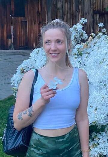 Alice (@alice2739) — my photo № 1