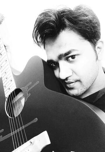 Manoj (@manoj402) — my photo № 1