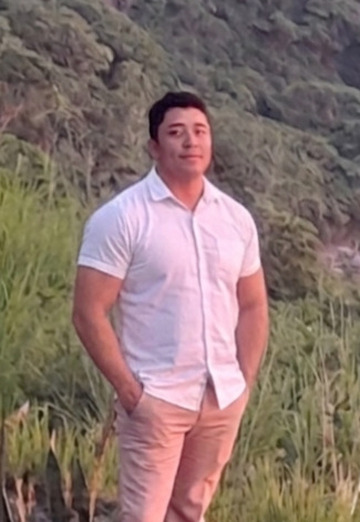 Antoni (@adolfo8592) — my photo № 1