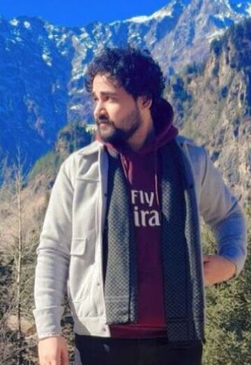 Zeri thakur (@zeri08) — my photo № 3