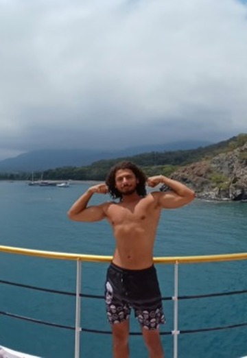 Adham (@adham1014) — my photo № 1