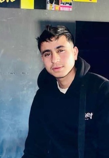 My photo - Mohamed Sekrefi, 19 from Tunis (@mohamedsekrefi)