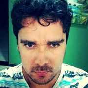 Asim Abrahmovich 47 Vitória