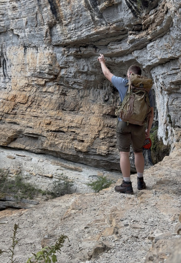 Alex (@alexwaters) — my photo № 4