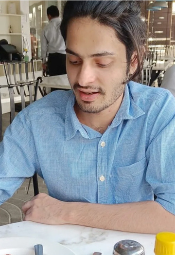 Maulik (@maulik13) — my photo № 1