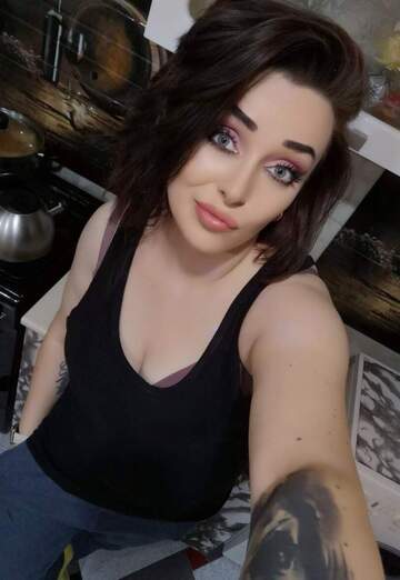 Amira (@amira1468) — my photo № 1