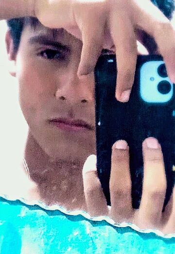 Milton (@miltonhernan) — my photo № 2