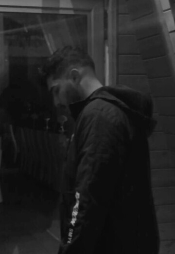 zakaria (@zakaria302) — my photo № 3