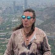 Paul 37 Santiago