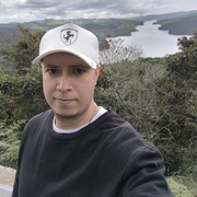 Carlos Escobar 33 Medellín