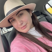 María Grazzia 38 Dubai