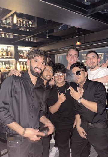 Akash (@akash747) — my photo № 2