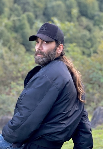 Hesamrad (@hesam49) — my photo № 1