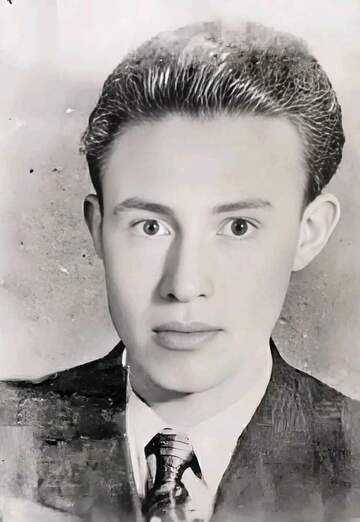 Anis (@anis1768) — my photo № 3