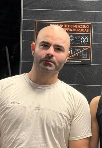 Leonard (@leonard894) — my photo № 2