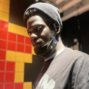 Yelsinne Stfort 33 Miami