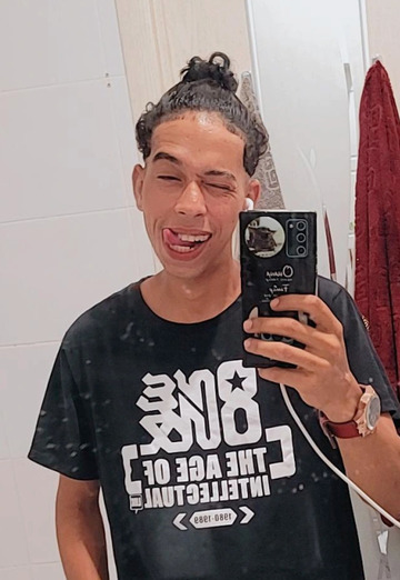 Alejandro (@alejandro1273) — my photo № 1