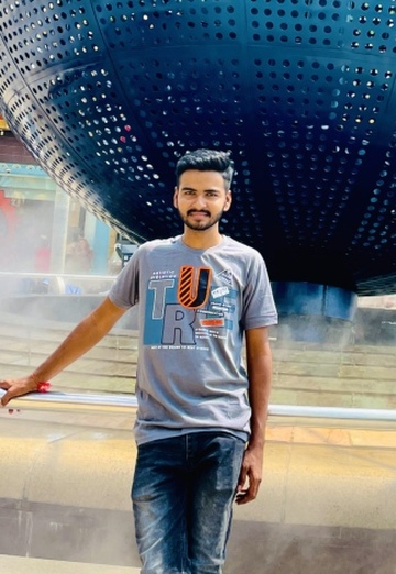 Hardik (@hardik101) — my photo № 1