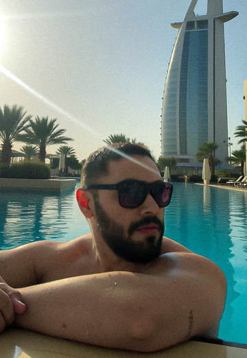 Abhimanyu (@abhimanyu28) — my photo № 1