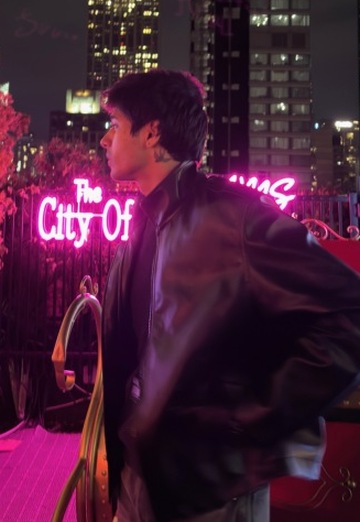 Adi (@adi1606) — my photo № 2