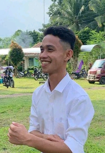 Arjay (@arjay10) — my photo № 1