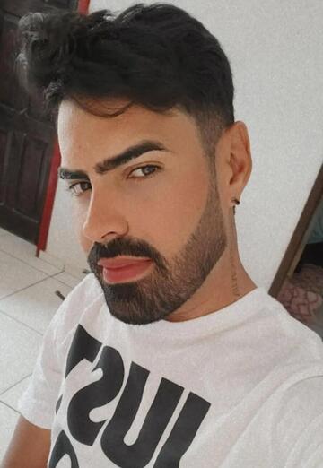 Hugo (@hugo826) — my photo № 1