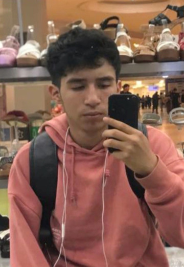 Anthony (@anthony2958) — my photo № 2