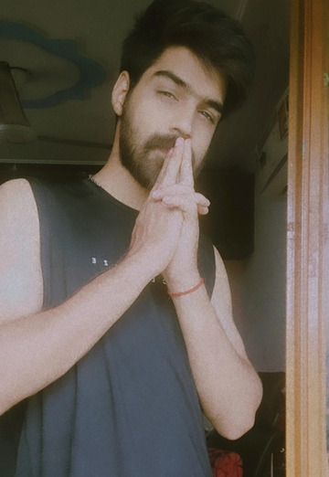 Kanishk (@kanishk11) — my photo № 4