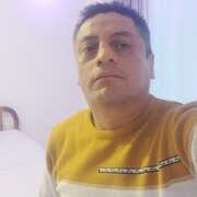 Luis 49 Quito